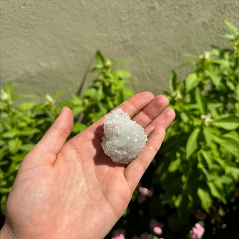 Small Clear Quartz Crystal Cluster - Picture 8 of 8